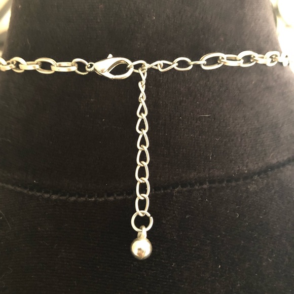 Necklace - Picture 3 of 3